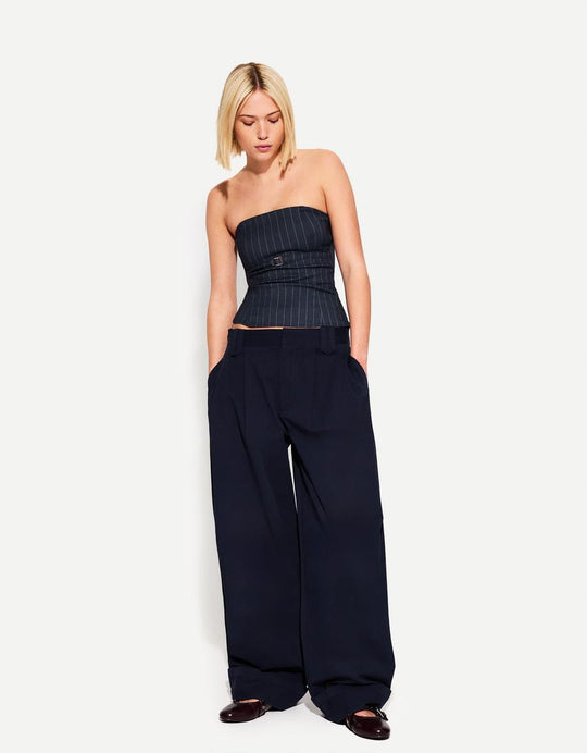 Cassie Top