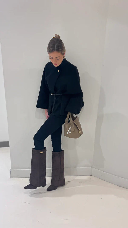 Jaimy Boots With Lock