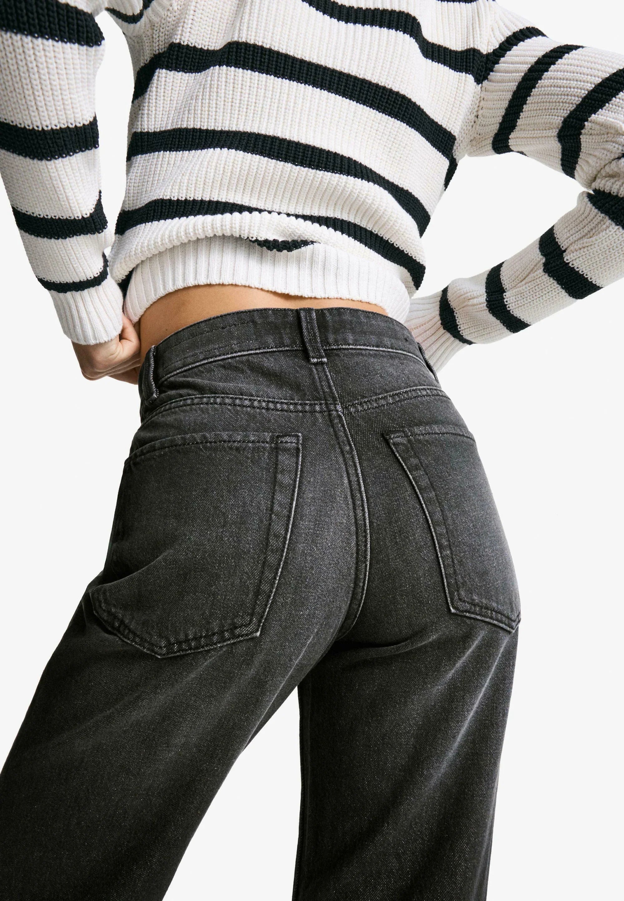 Laura Wide Straight Leg Jeans