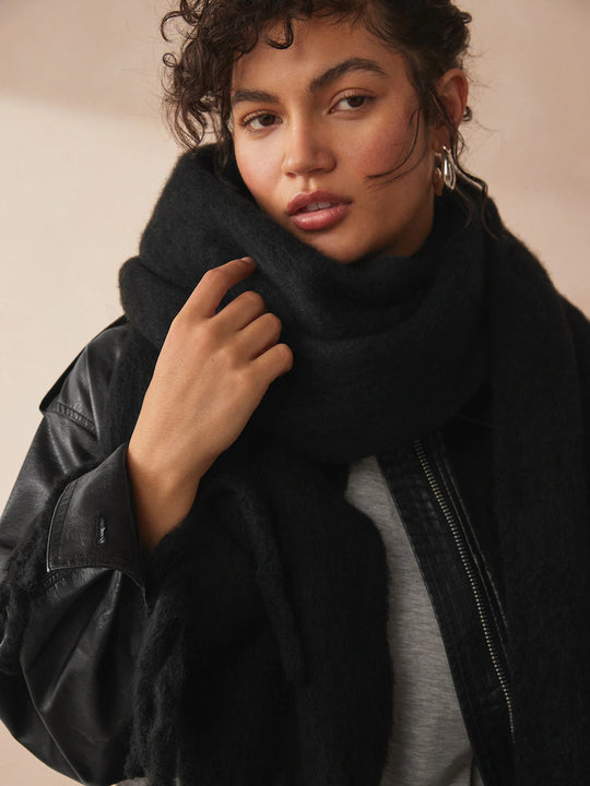 Holly Scarf