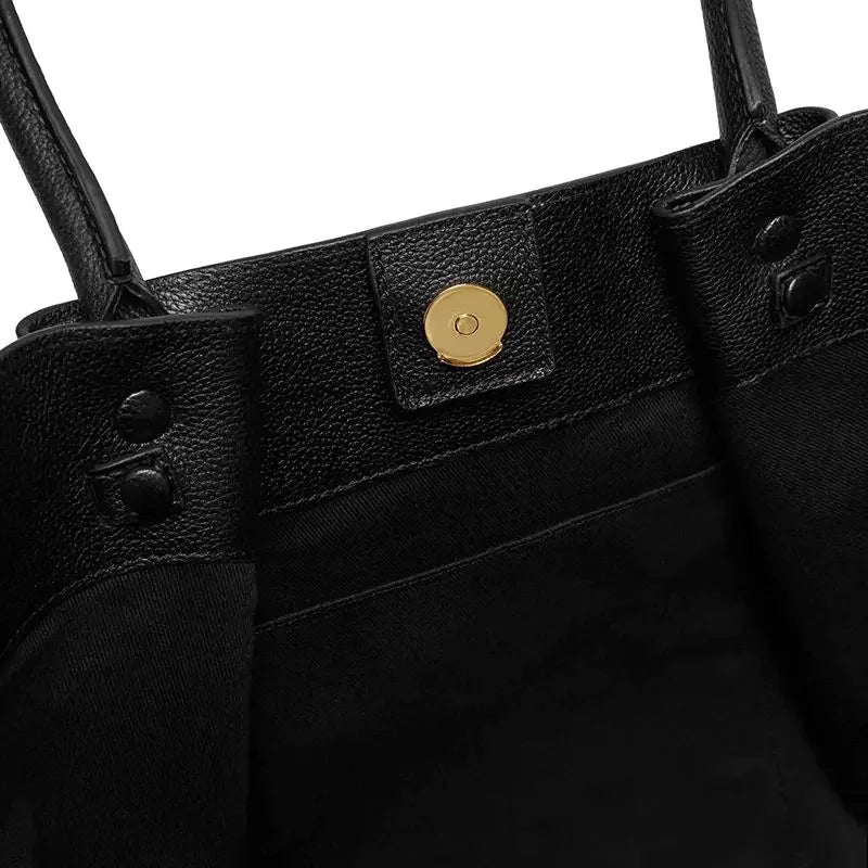 Pamoline tote bag