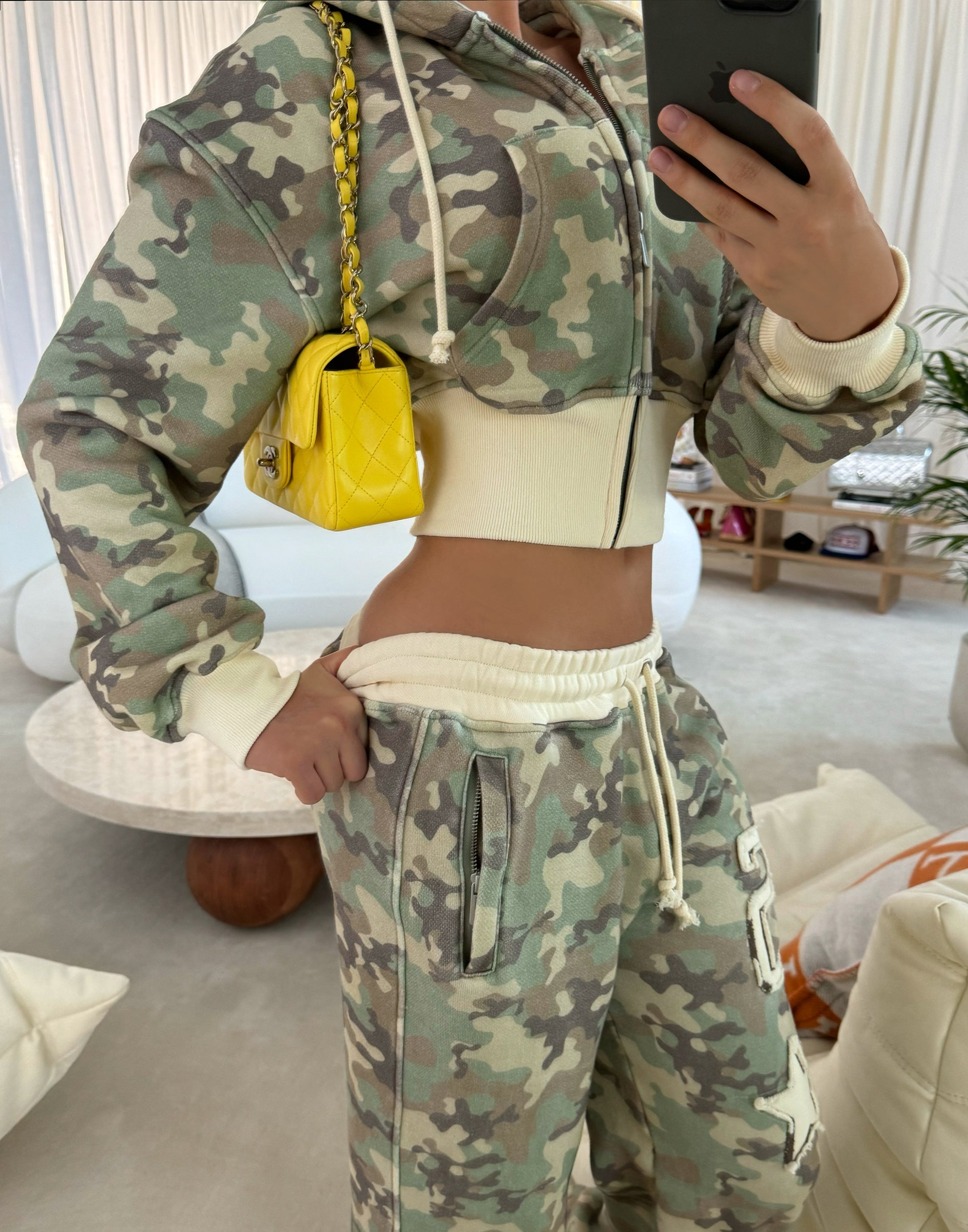 Sydney Vest + Free Sweatpants