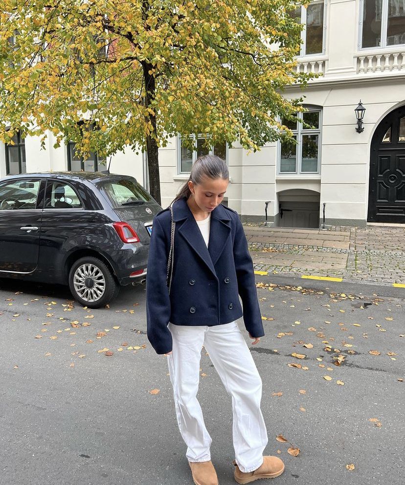 Gina Short double-breasted coat