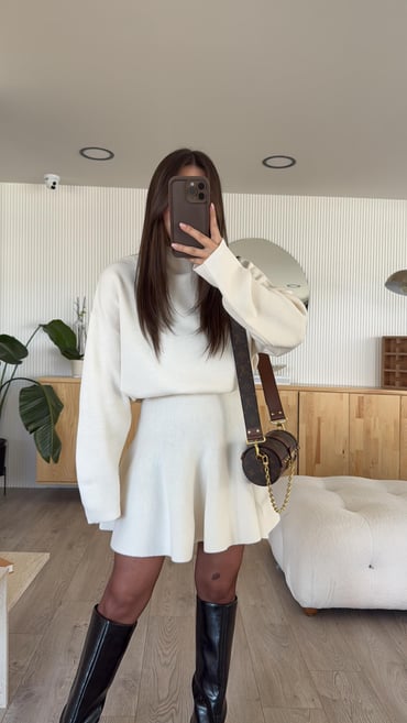 Ilayda Mini Sweater Dress